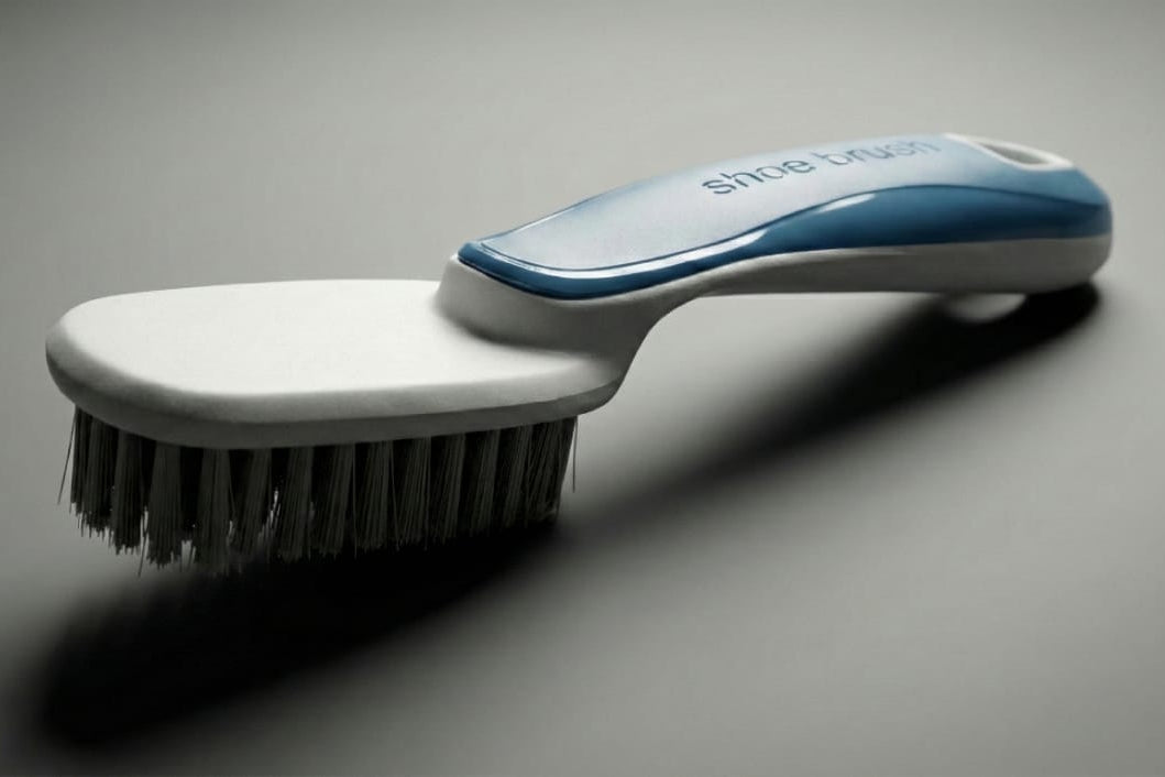 Plastic Shoes Brush (small)