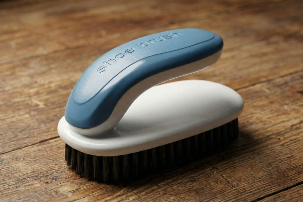 Plastic Shoes Brush (V-shape)